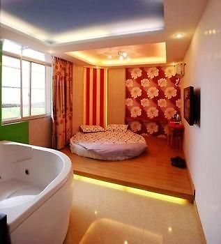 Shanghai Xinyuan Theme Hotel Dış mekan fotoğraf